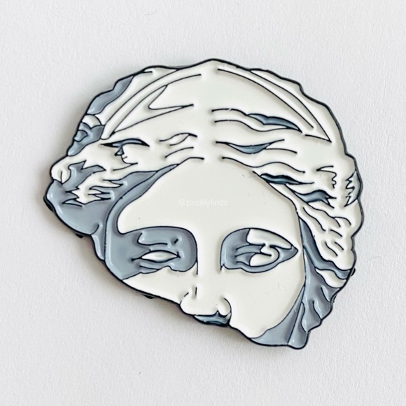 8/$40 Patrick Star Split Sculpture Enamel Pin Set - Picture 3 of 8